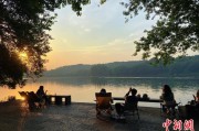 东华摘易“移动卧室”重塑旅行方式 “Z世代”爱上车轮上的家